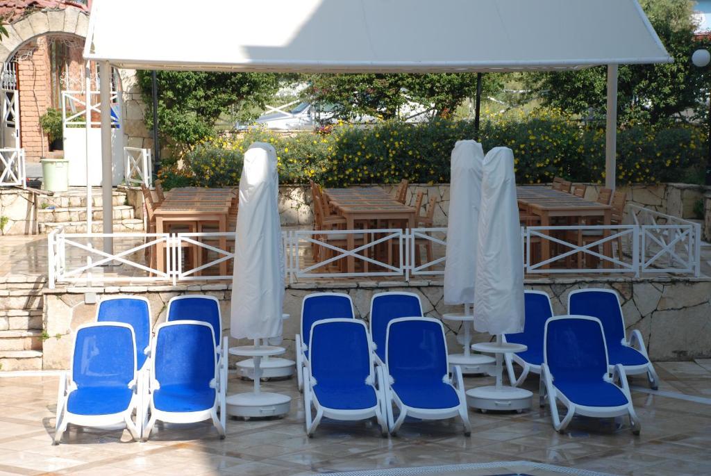 Villa Adora Beach Side Esterno foto