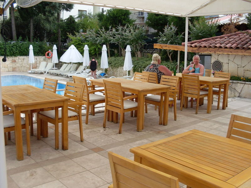 Villa Adora Beach Side Esterno foto