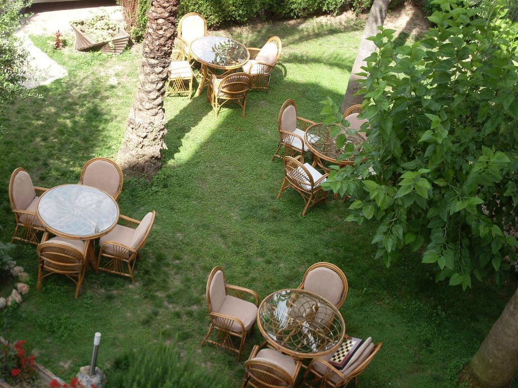 Villa Adora Beach Side Esterno foto
