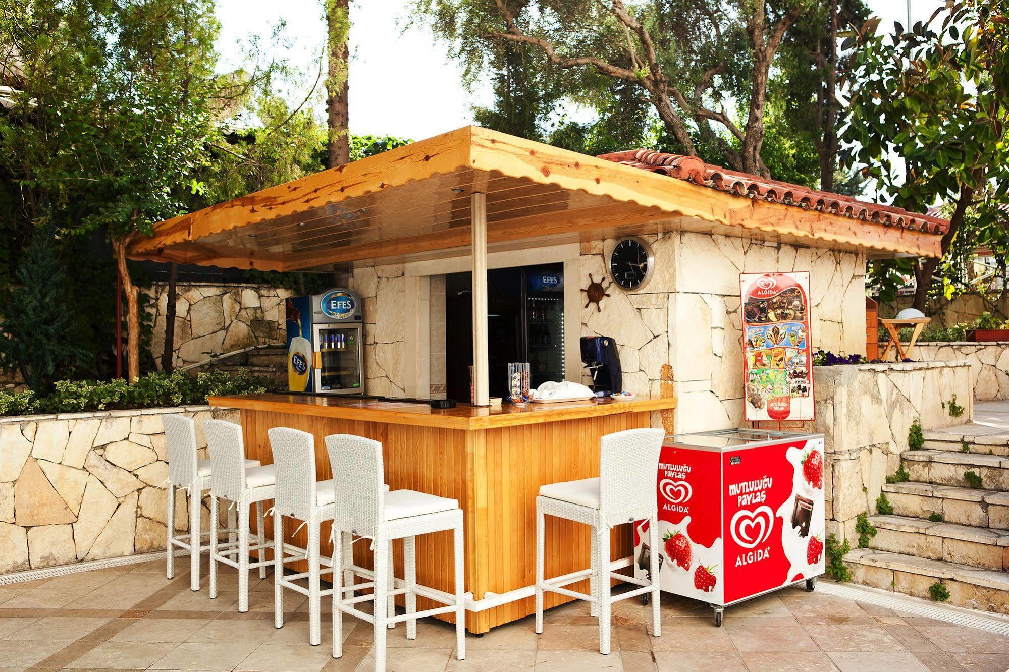 Villa Adora Beach Side Esterno foto