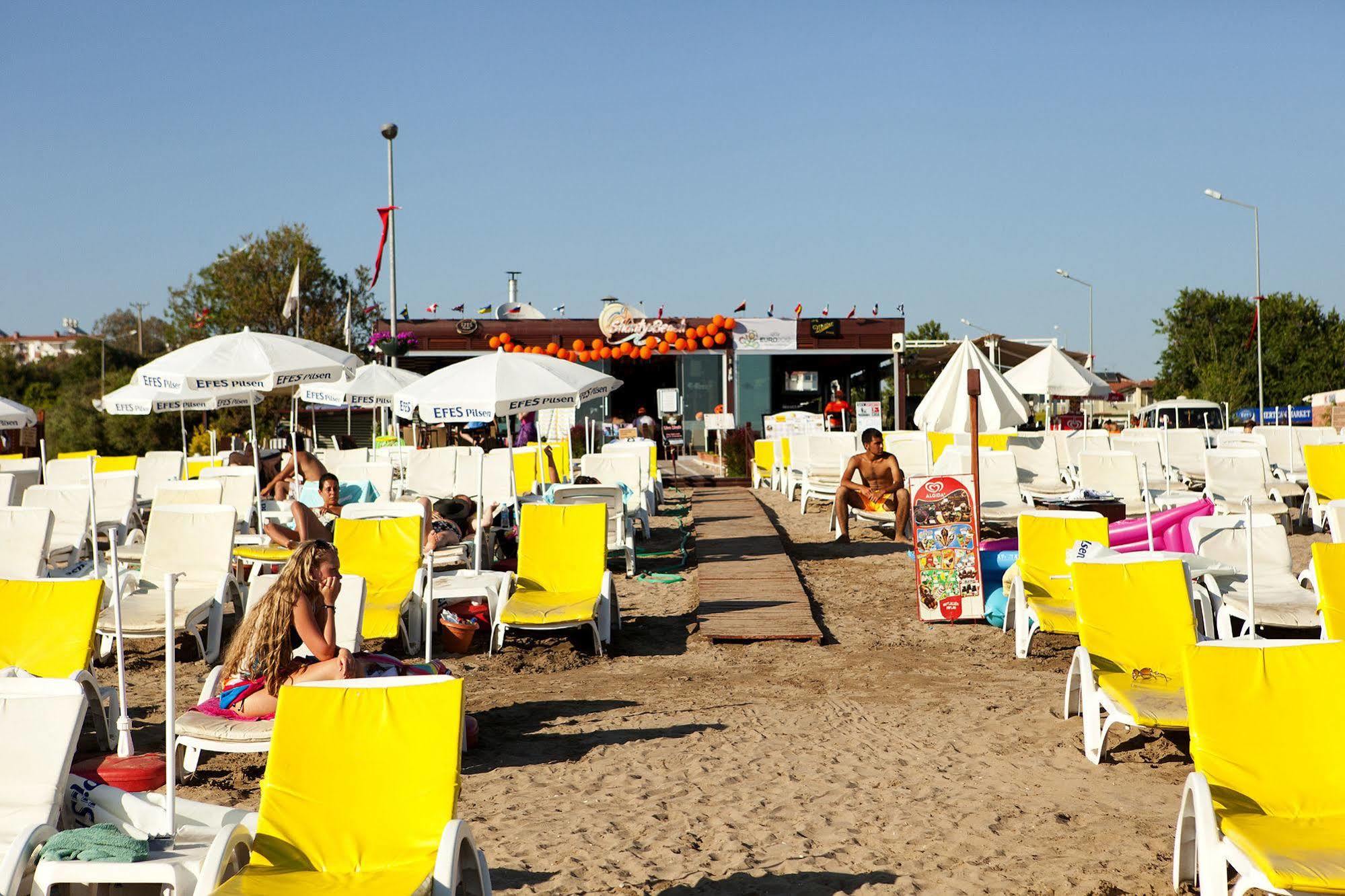 Villa Adora Beach Side Esterno foto
